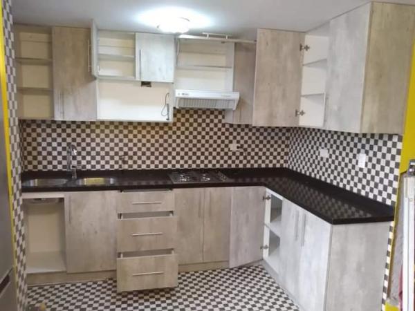 MUEBLES DE COCINAS ,CLÓSET, ESCRITORIOS