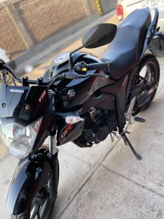 SUZUKI GIXXER 2021