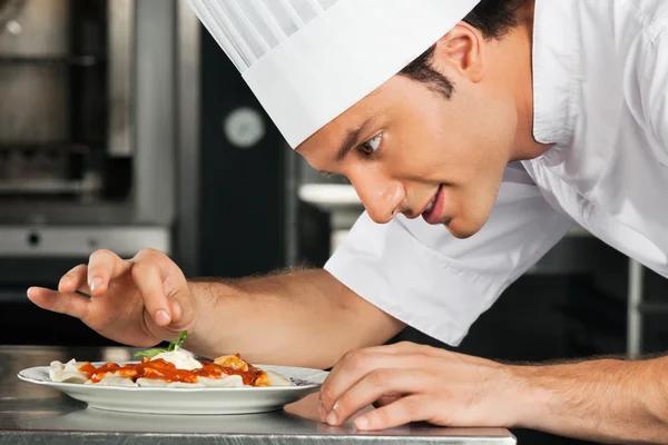AYUDANTE DE COCINA NECESITO