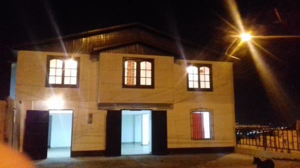 MAGNIFICA CASA   DOS  PISOS COQUIMBO 