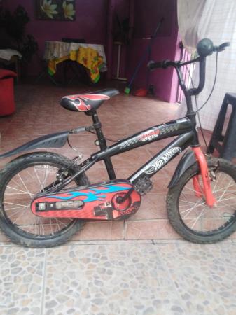 VENDO BICICLETA NIÑO EXCELENTE ESTADO 