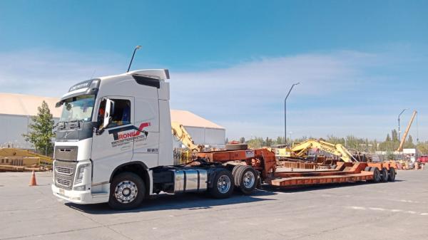 SE ARRIENDAN EXCAVADORAS