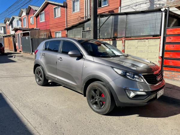 KIA SPORTAGE 2.0 FULL
