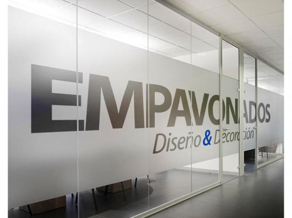 DECORACION CON EMPAVONADO PLOTEADO