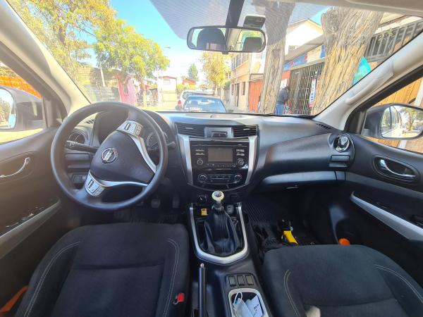 SE VENDE NISSAN NP 300 AÑO 2016