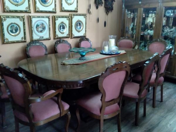 VENDO MUEBLES ANTIGUOS