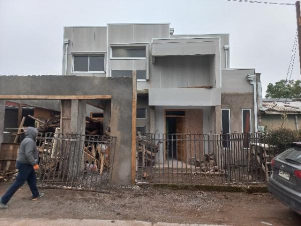 V 1378-RR-CASA SECTOR SUR EN OBRA GRUESA