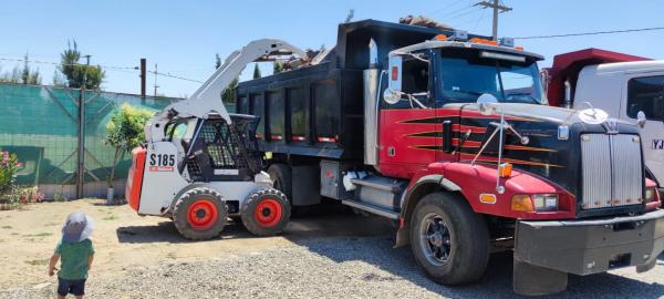 RETIRO DE ESCOMBROS Y VENTA DE ÁRIDOS 