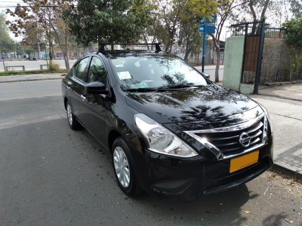 NISSAN VERSA 2018/19.400KM/TAXI COLECTIVO EN LINEA