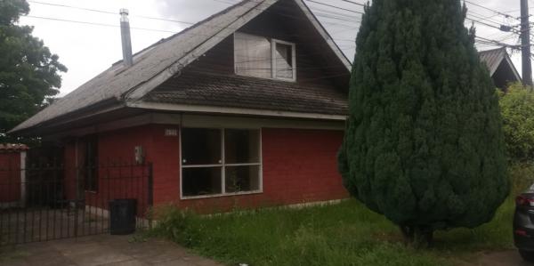 VENDO CASA 4 DORMITORIOS 3 BAÑOS 