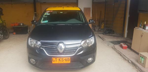 RENAULT SYMBOL AÑO 2021