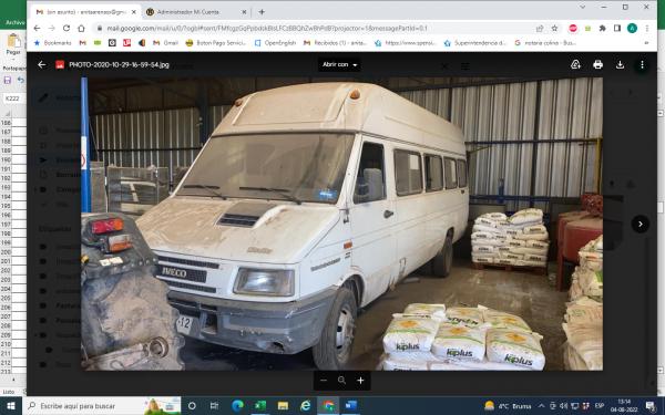 SE VENDE MINIBUS IVECO DAILY
