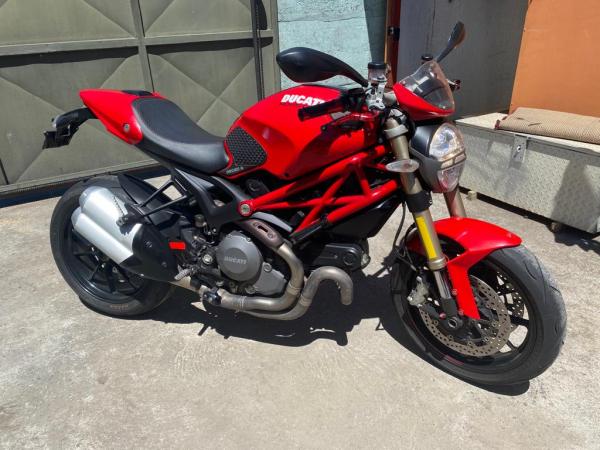 DUCATI MONSTER EVO 1100