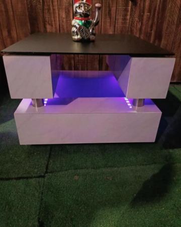 MESA DE CENTRO LED INALÁMBRICA 