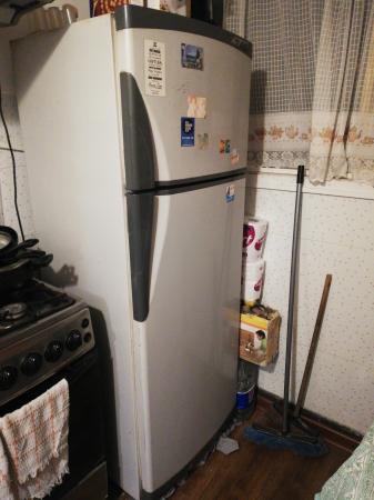SE VENDE REFRIGERADOR 