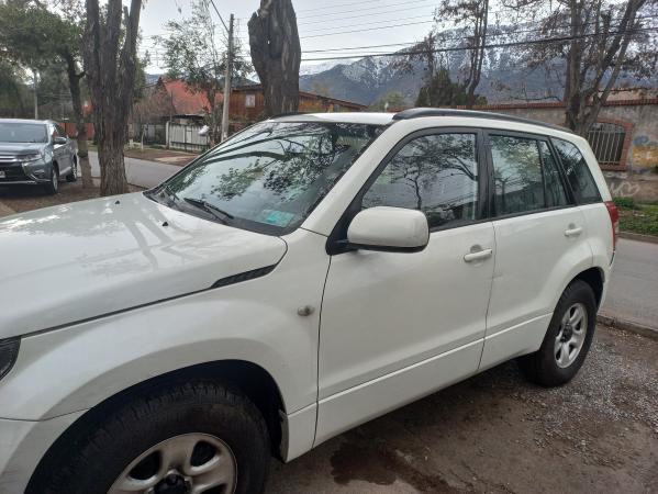 SUZUKI GRAN NÓMADE 2.0 AT 