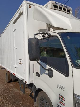 CAMIÓN HINO SERIE 300 8.5 
