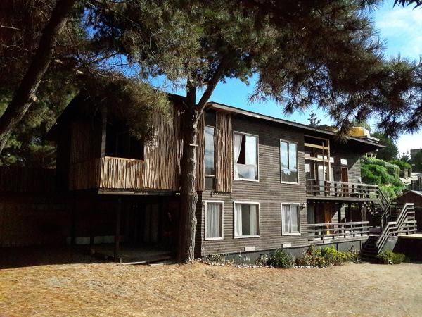 CABAÑAS PUNTA DE LOBOS, PICHILEMU. CÓMODA
