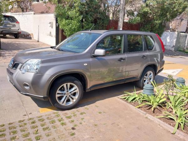NISSAN XTRAIL 4X4 AT