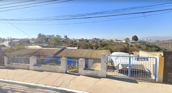 CASA CON TERRENO DE 346MTS2 QUILPUE
