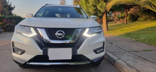 NISSAN XTRAIL CVT 2.5 AT