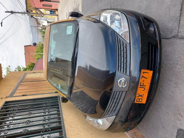TAXI NISSAN TIIDA 2011