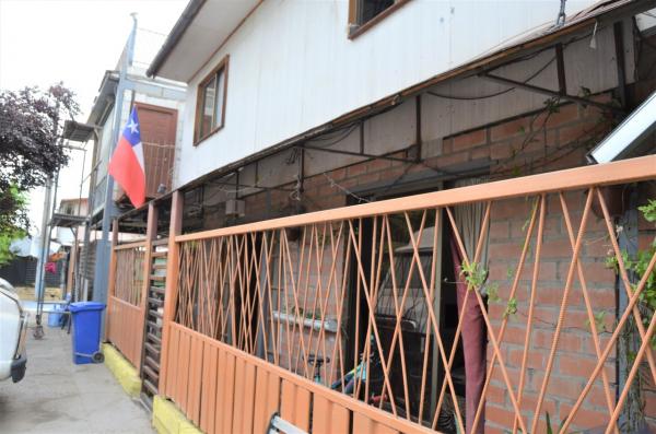 VENDO CASA EN PEÑALOLÉN 7D+3B+2E