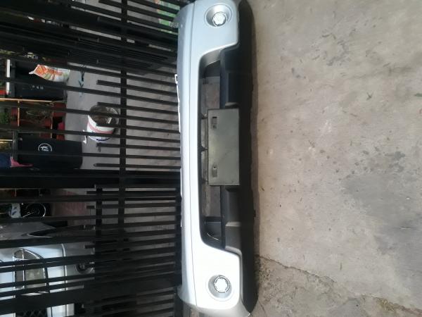 PARACHOQUE NISSAN NAVARA