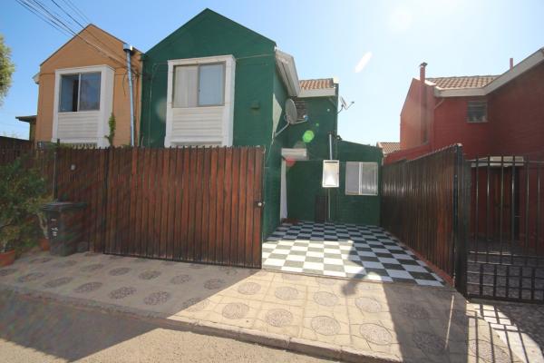 SE VENDE HERMOSA CASA