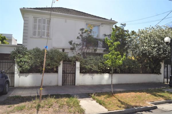 ARRIENDO CASA 4D+2B+2E+SERVICIOS PROVI