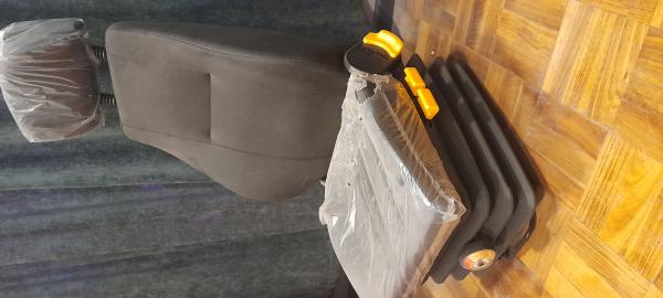 BUTACA CAMIONES Y MAQUINAS REGULABLES