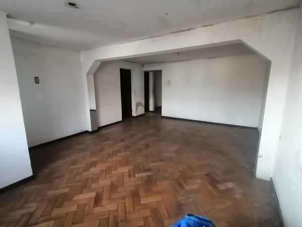 SE VENDE CASA GRAN UBICACIÓN, SAN MIGUEL