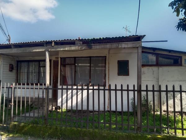 VENDO CASA EN HUALPEN