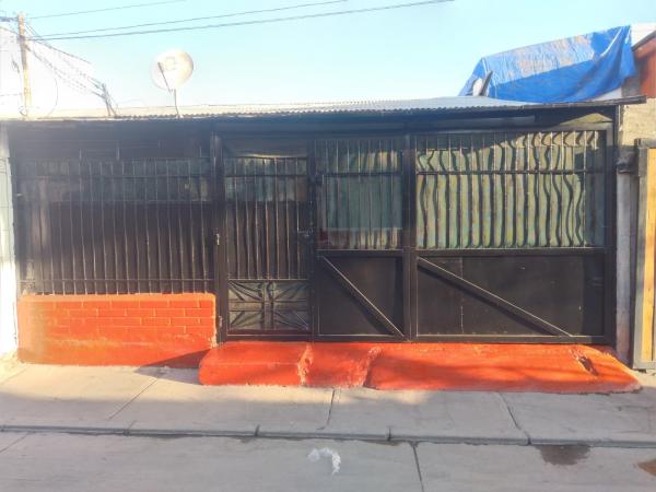 VENDO CASA ESQUINA  SECTOR DE PUDAHUEL SUR 