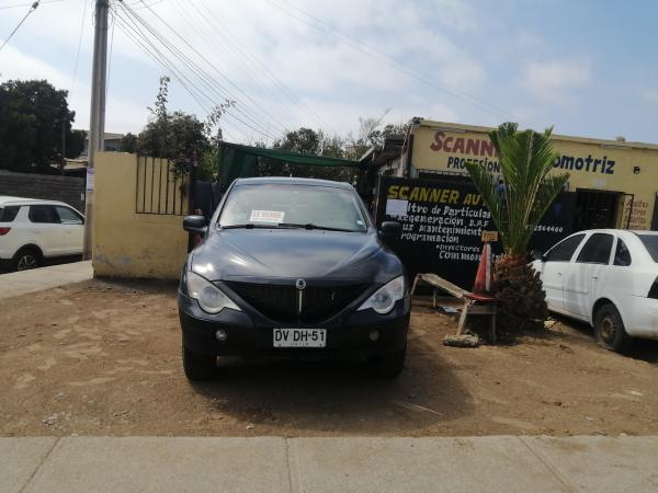 VENDO CAMIONETA SSANYOUNG ACTYON SPORT 