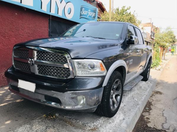 VENDO DODGE RAM 2016 LARAMIE 