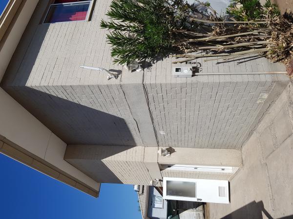 ARRIENDO CASA 2 PISO SOLIDA 