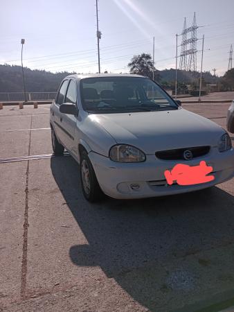 VENDO CHEVROLET CORSA 1.6