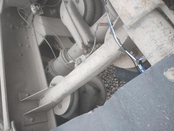 VENDO EJE DE LEVANTE PARA CAMIONES