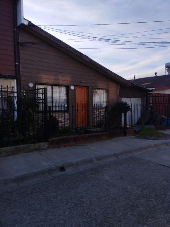 CASA DE 2 DORMITORIOS EN VENTA