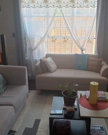 VENDO CASA SOLIDA