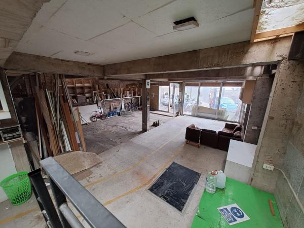 VENDO CASA 3 PISOS EN TERRENO 258 M2