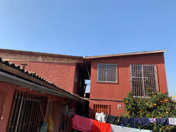 SE VENDEN 3 CASAS EN EL TERRENO