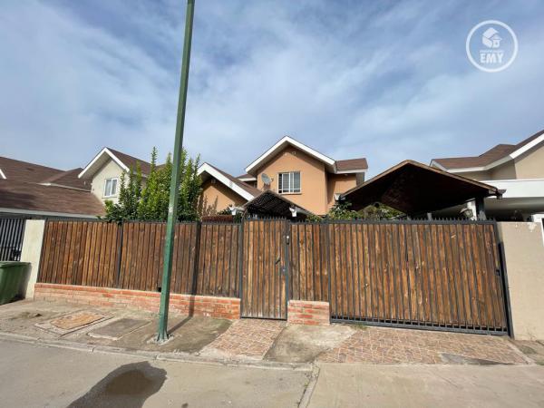 SE VENDE CASA EN LA COMUNA DE COLINA