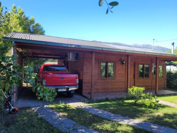 SE VENDE PROPIEDAD CON CASA Y CABAÑA