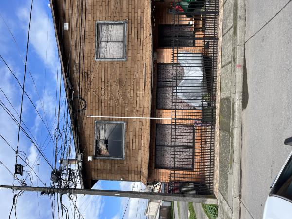 ARRIENDO CASA