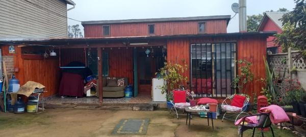 VENDO CASA EN COMUNIDAD ENTRE MAR Y BOLDOS