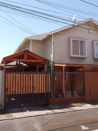 GRAN OPORTUNIDAD EN CASAS DEL PARQUE