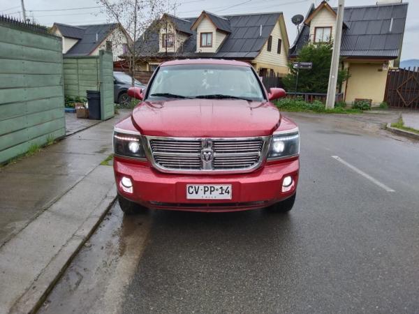 CAMIONETA DODGE DAKOTA 2011 4X4 LARAMIE FUL EQUIPO