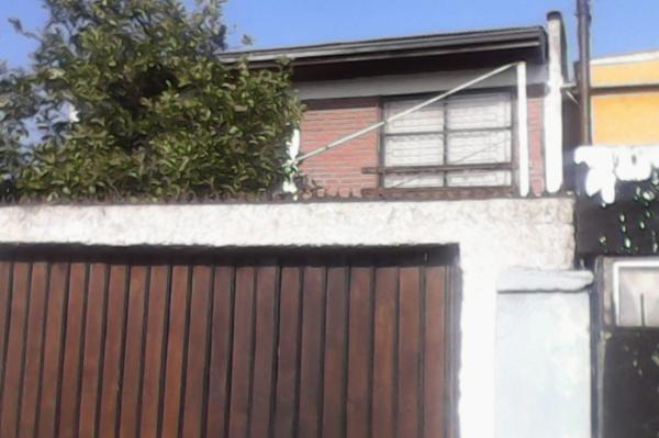 CASA SOLIDA DE DOS PISOS PARADERO 19 SANTA ROSA